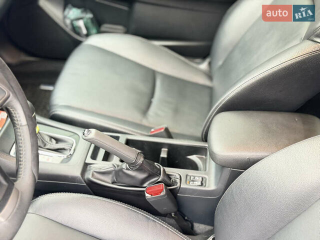 Білий Субару Імпреза, об'ємом двигуна 2 л та пробігом 105 тис. км за 10000 $, фото 14 на Automoto.ua