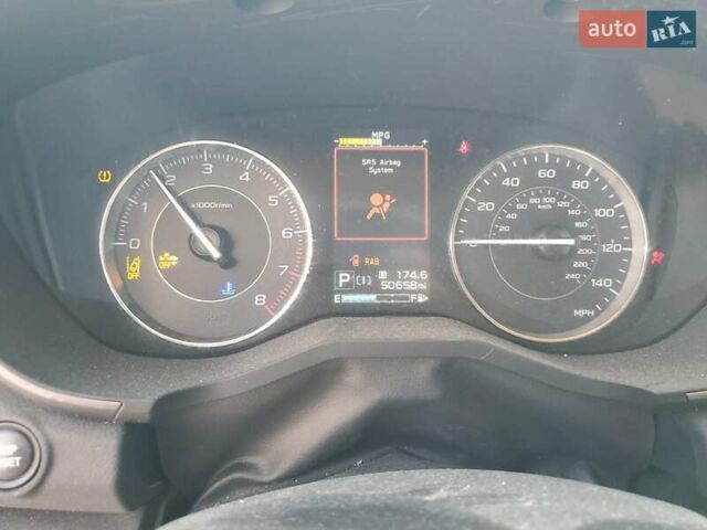 Белый Субару Импреза, объемом двигателя 2 л и пробегом 81 тыс. км за 2400 $, фото 8 на Automoto.ua
