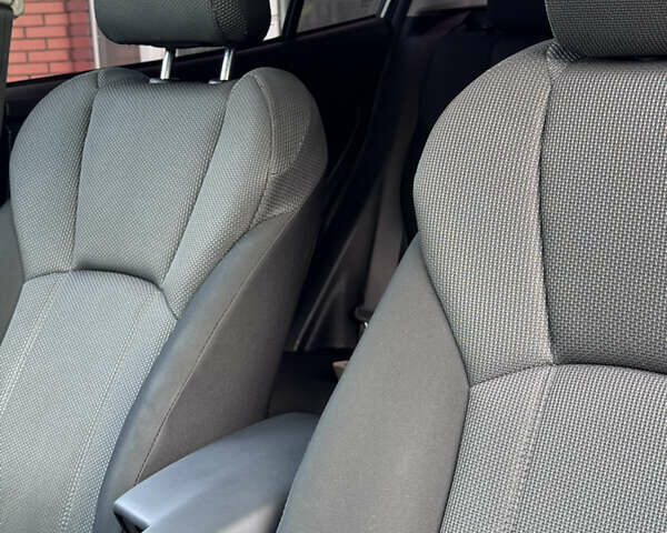 Белый Субару Импреза, объемом двигателя 2 л и пробегом 128 тыс. км за 12960 $, фото 18 на Automoto.ua