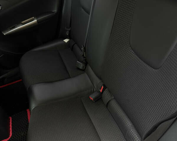 Черный Субару Импреза, объемом двигателя 1.5 л и пробегом 261 тыс. км за 5450 $, фото 23 на Automoto.ua