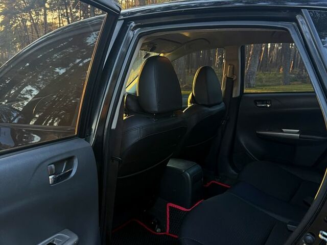 Черный Субару Импреза, объемом двигателя 1.5 л и пробегом 261 тыс. км за 5500 $, фото 6 на Automoto.ua