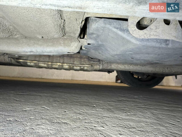 Черный Субару Импреза, объемом двигателя 1.99 л и пробегом 184 тыс. км за 5800 $, фото 21 на Automoto.ua