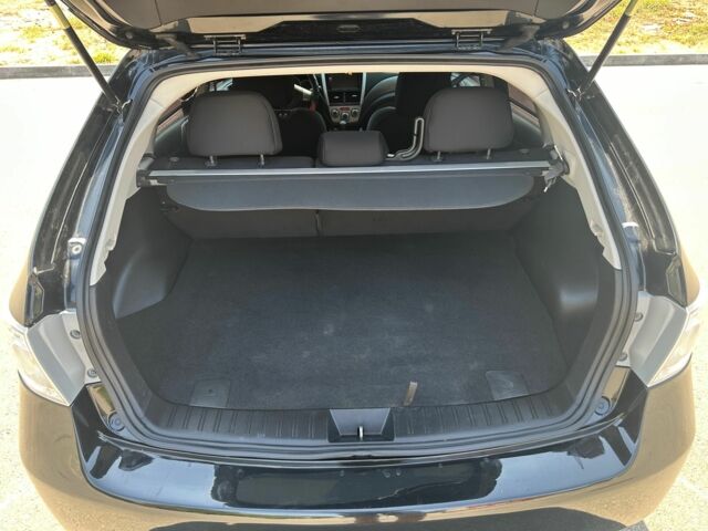 Черный Субару Импреза, объемом двигателя 1.5 л и пробегом 180 тыс. км за 4999 $, фото 12 на Automoto.ua