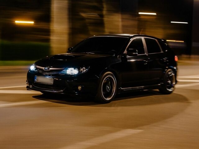 Черный Субару Импреза, объемом двигателя 2 л и пробегом 288 тыс. км за 9000 $, фото 4 на Automoto.ua