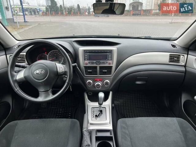 Черный Субару Импреза, объемом двигателя 1.5 л и пробегом 150 тыс. км за 5500 $, фото 13 на Automoto.ua