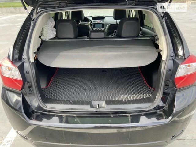 Черный Субару Импреза, объемом двигателя 2 л и пробегом 96 тыс. км за 10800 $, фото 6 на Automoto.ua