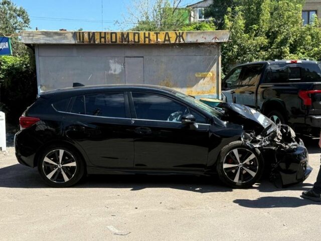 Чорний Субару Імпреза, об'ємом двигуна 2 л та пробігом 100 тис. км за 7000 $, фото 1 на Automoto.ua