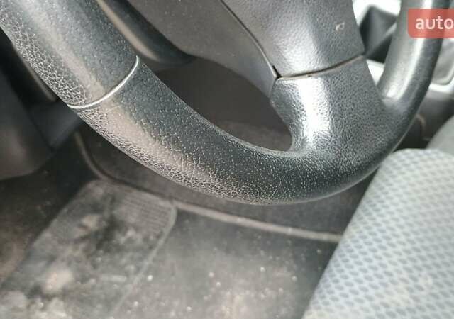 Черный Субару Импреза, объемом двигателя 1.5 л и пробегом 219 тыс. км за 4500 $, фото 9 на Automoto.ua