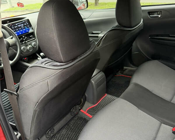 Красный Субару Импреза, объемом двигателя 1.99 л и пробегом 178 тыс. км за 6300 $, фото 11 на Automoto.ua