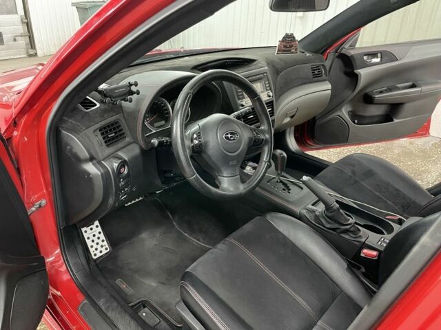 Красный Субару Импреза, объемом двигателя 2 л и пробегом 216 тыс. км за 8400 $, фото 5 на Automoto.ua