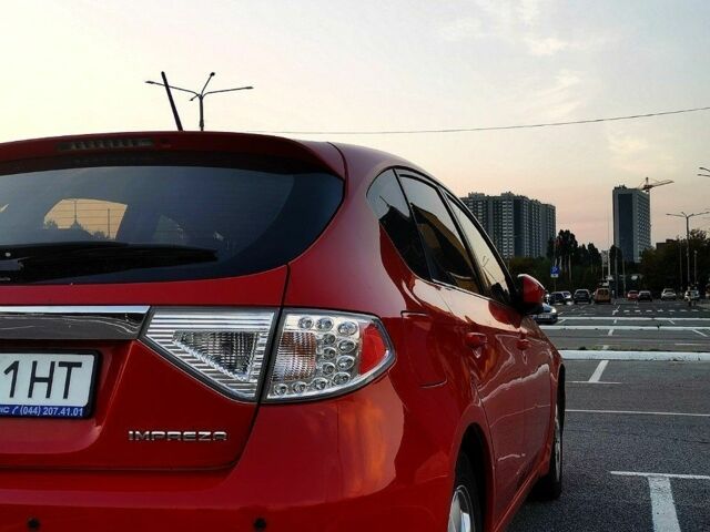 Красный Субару Импреза, объемом двигателя 1.5 л и пробегом 148 тыс. км за 5000 $, фото 1 на Automoto.ua