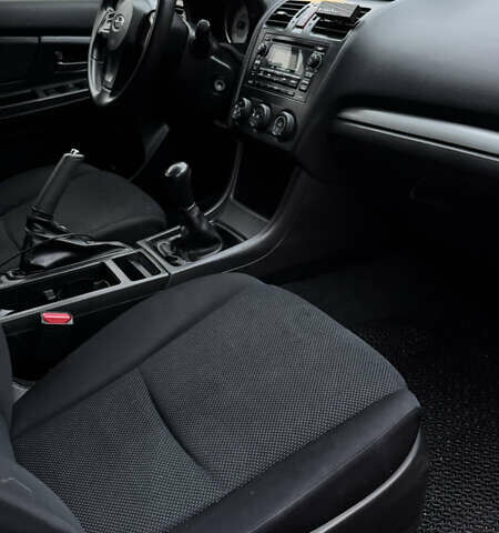 Красный Субару Импреза, объемом двигателя 2 л и пробегом 228 тыс. км за 7250 $, фото 12 на Automoto.ua