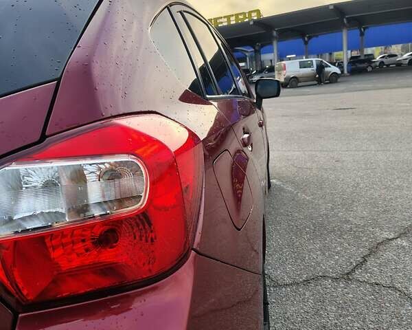 Червоний Субару Імпреза, об'ємом двигуна 1.99 л та пробігом 136 тис. км за 9000 $, фото 2 на Automoto.ua