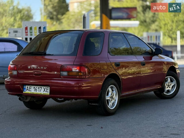Червоний Субару Імпреза, об'ємом двигуна 1.6 л та пробігом 353 тис. км за 2299 $, фото 4 на Automoto.ua
