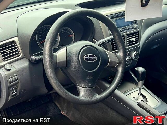 Субару Импреза, объемом двигателя 1.5 л и пробегом 204 тыс. км за 4999 $, фото 2 на Automoto.ua