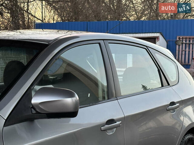 Серый Субару Импреза, объемом двигателя 2 л и пробегом 253 тыс. км за 3900 $, фото 8 на Automoto.ua