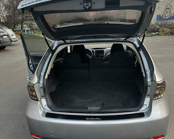 Серый Субару Импреза, объемом двигателя 1.5 л и пробегом 190 тыс. км за 5000 $, фото 11 на Automoto.ua