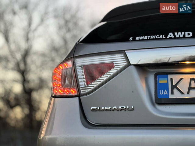 Серый Субару Импреза, объемом двигателя 2 л и пробегом 253 тыс. км за 3900 $, фото 11 на Automoto.ua