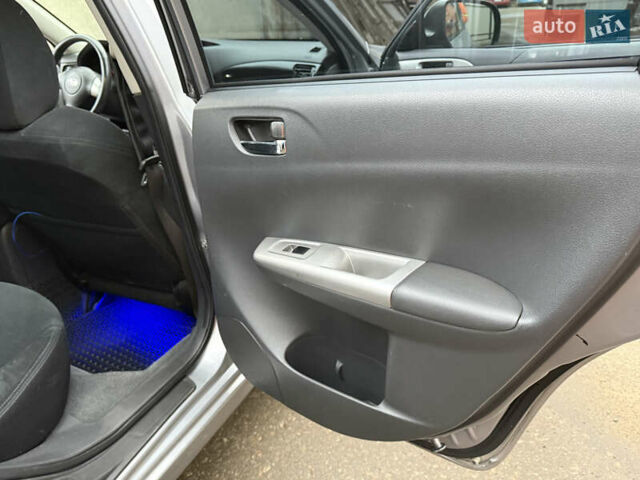 Серый Субару Импреза, объемом двигателя 1.5 л и пробегом 166 тыс. км за 6200 $, фото 19 на Automoto.ua