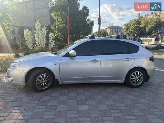 Серый Субару Импреза, объемом двигателя 1.5 л и пробегом 205 тыс. км за 6000 $, фото 1 на Automoto.ua