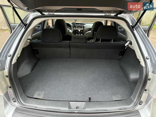 Серый Субару Импреза, объемом двигателя 1.5 л и пробегом 166 тыс. км за 6200 $, фото 16 на Automoto.ua