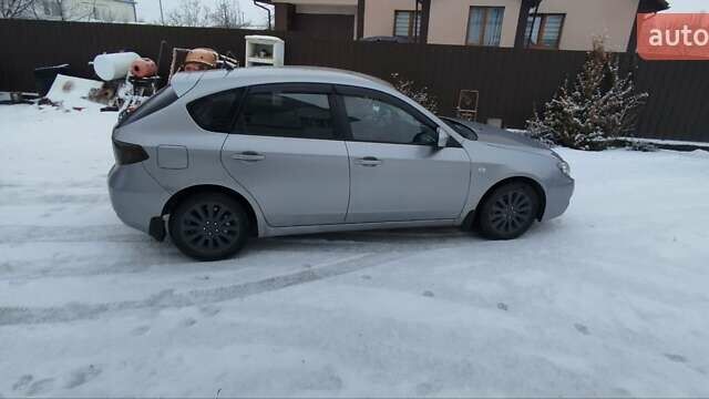 Сірий Субару Імпреза, об'ємом двигуна 2 л та пробігом 236 тис. км за 6350 $, фото 5 на Automoto.ua