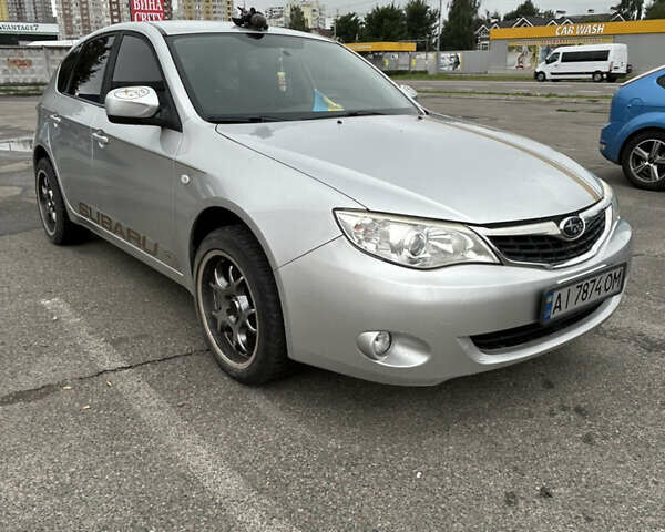 Серый Субару Импреза, объемом двигателя 1.5 л и пробегом 164 тыс. км за 5800 $, фото 4 на Automoto.ua