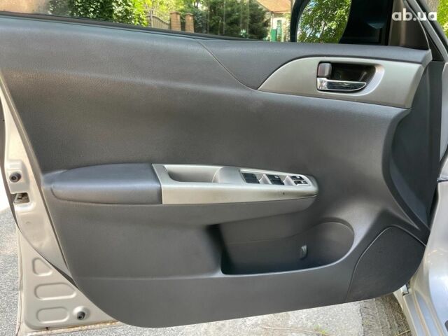 Серый Субару Импреза, объемом двигателя 1.5 л и пробегом 178 тыс. км за 5490 $, фото 19 на Automoto.ua