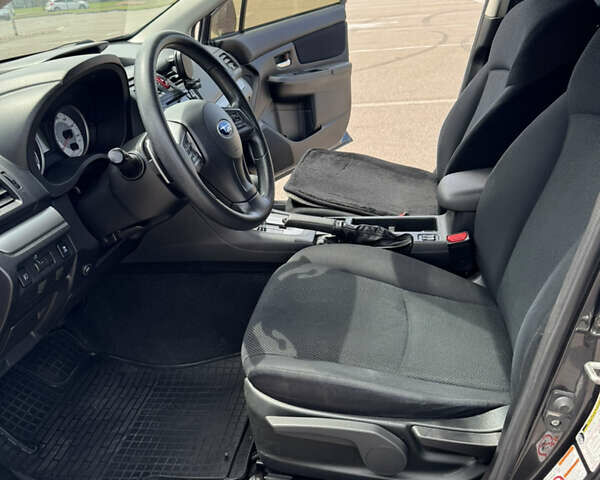 Серый Субару Импреза, объемом двигателя 2 л и пробегом 168 тыс. км за 8500 $, фото 3 на Automoto.ua