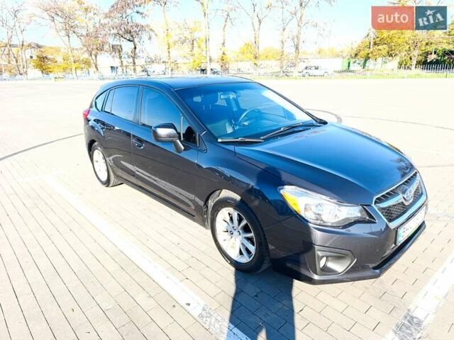 Серый Субару Импреза, объемом двигателя 2 л и пробегом 130 тыс. км за 8100 $, фото 1 на Automoto.ua