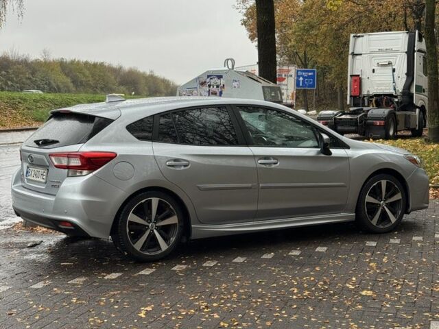 Серый Субару Импреза, объемом двигателя 2 л и пробегом 105 тыс. км за 11000 $, фото 2 на Automoto.ua