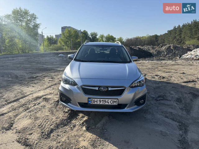 Серый Субару Импреза, объемом двигателя 2 л и пробегом 124 тыс. км за 11799 $, фото 2 на Automoto.ua