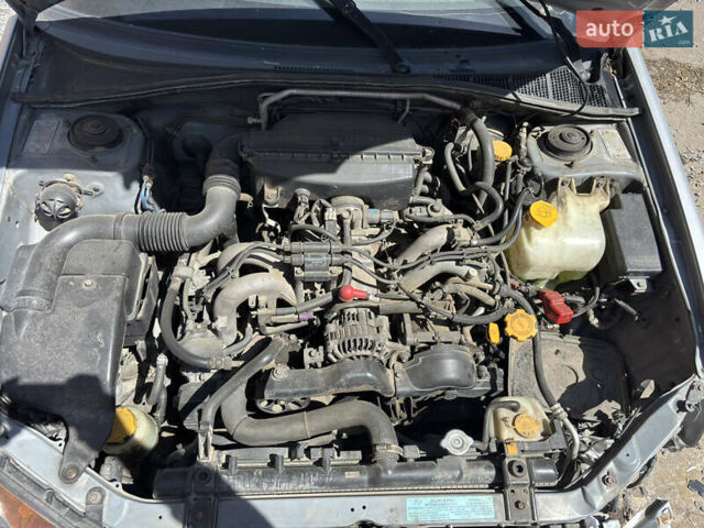 Серый Субару Импреза, объемом двигателя 1.6 л и пробегом 315 тыс. км за 2300 $, фото 6 на Automoto.ua