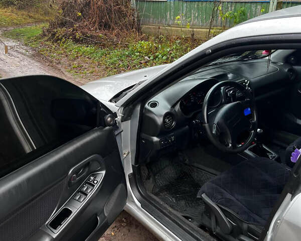 Серый Субару Импреза, объемом двигателя 1.6 л и пробегом 200 тыс. км за 6600 $, фото 8 на Automoto.ua