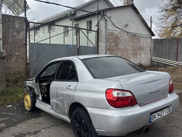 Серый Субару Импреза, объемом двигателя 1.6 л и пробегом 300 тыс. км за 2300 $, фото 4 на Automoto.ua