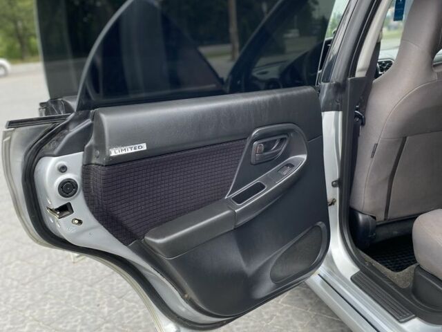 Субару Импреза 2004 в Ивано-Франковске на Automoto.ua Серый Субару Импреза, объемом двигателя 1.6 л и пробегом 269 тыс. км за 4150 $, фото 21 на Automoto.ua