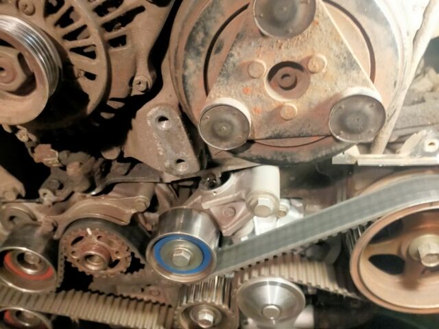 Серый Субару Импреза, объемом двигателя 1.6 л и пробегом 300 тыс. км за 4300 $, фото 2 на Automoto.ua