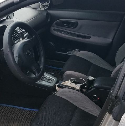 Серый Субару Импреза, объемом двигателя 2 л и пробегом 187 тыс. км за 7000 $, фото 7 на Automoto.ua