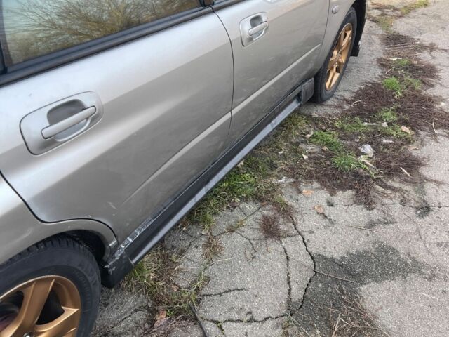 Серый Субару Импреза, объемом двигателя 2 л и пробегом 364 тыс. км за 5000 $, фото 11 на Automoto.ua