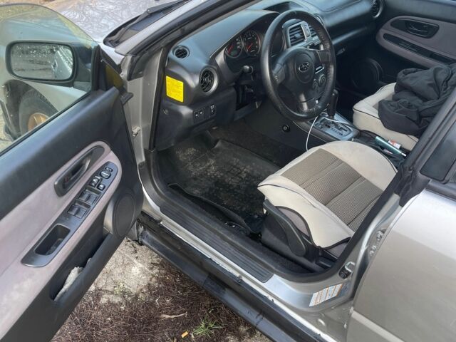 Серый Субару Импреза, объемом двигателя 2 л и пробегом 364 тыс. км за 5000 $, фото 4 на Automoto.ua