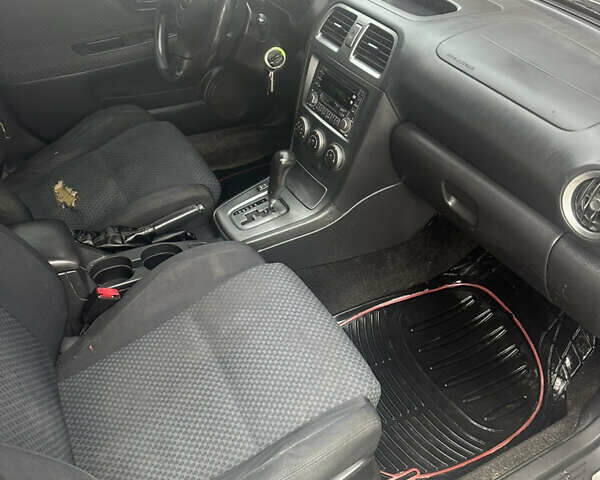 Серый Субару Импреза, объемом двигателя 1.6 л и пробегом 300 тыс. км за 5777 $, фото 6 на Automoto.ua