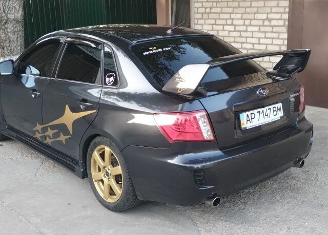 Сірий Субару Імпреза, об'ємом двигуна 2 л та пробігом 216 тис. км за 7200 $, фото 2 на Automoto.ua