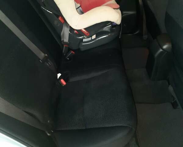 Серый Субару Импреза, объемом двигателя 2 л и пробегом 212 тыс. км за 9000 $, фото 8 на Automoto.ua