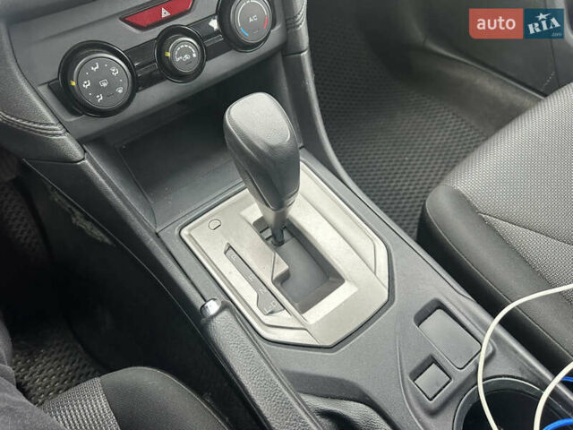 Сірий Субару Імпреза, об'ємом двигуна 2 л та пробігом 145 тис. км за 7900 $, фото 8 на Automoto.ua