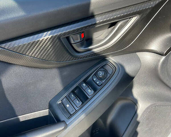 Субару Импреза 2019 в Львове на Automoto.ua Серый Субару Импреза, объемом двигателя 2 л и пробегом 182 тыс. км за 10900 $, фото 6 на Automoto.ua