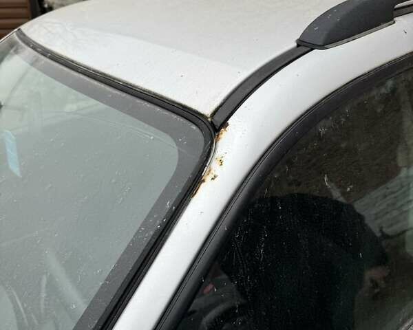 Серый Субару Импреза, объемом двигателя 2.5 л и пробегом 250 тыс. км за 2000 $, фото 4 на Automoto.ua