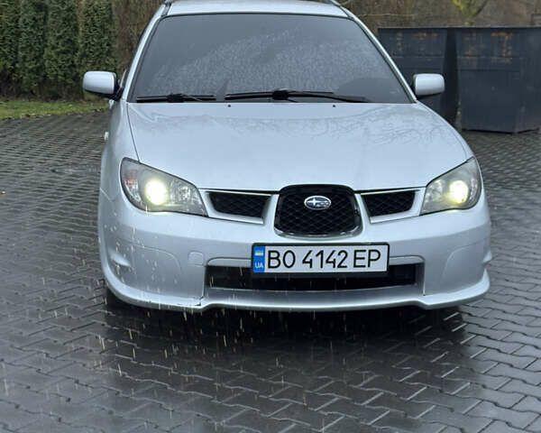 Серый Субару Импреза, объемом двигателя 1.5 л и пробегом 245 тыс. км за 4950 $, фото 2 на Automoto.ua