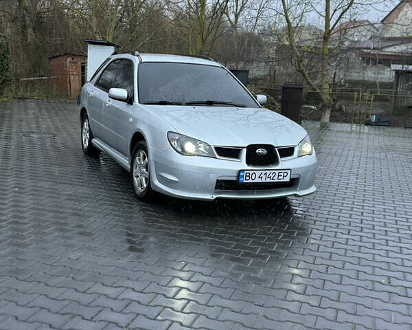Серый Субару Импреза, объемом двигателя 1.5 л и пробегом 245 тыс. км за 4950 $, фото 3 на Automoto.ua
