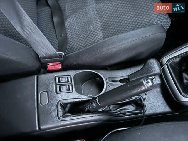 Серый Субару Импреза, объемом двигателя 1.5 л и пробегом 245 тыс. км за 4950 $, фото 25 на Automoto.ua