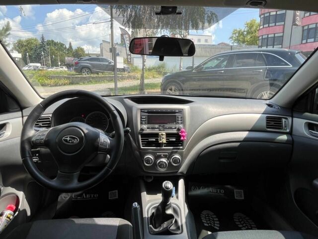 Серый Субару Импреза, объемом двигателя 2 л и пробегом 176 тыс. км за 7500 $, фото 18 на Automoto.ua